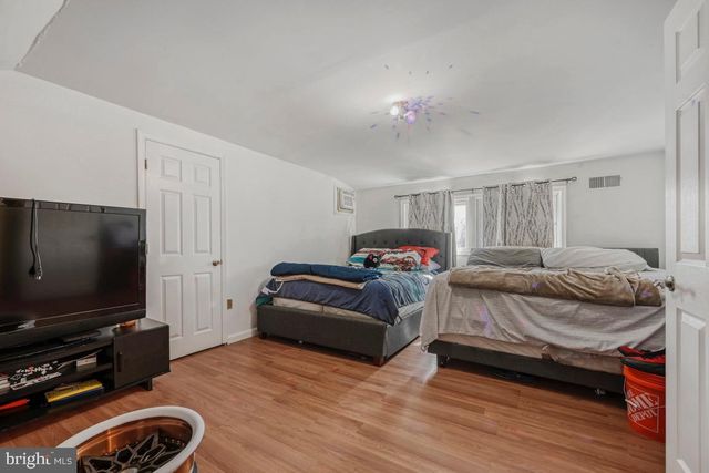 12 BAUGHMAN CT, Silver Spring, MD 20906