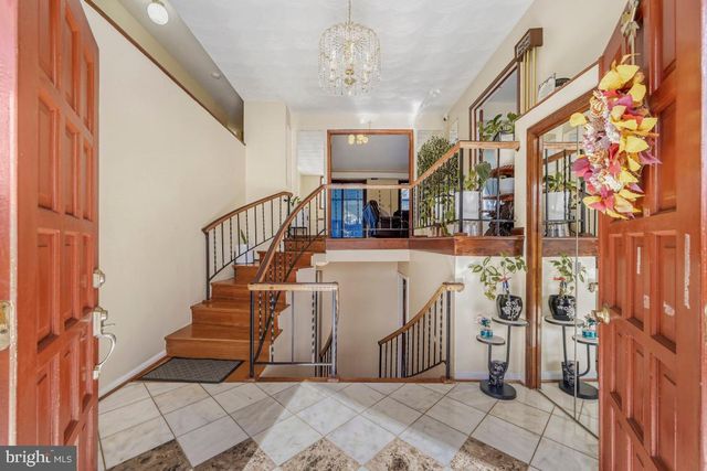 12 BAUGHMAN CT, Silver Spring, MD 20906