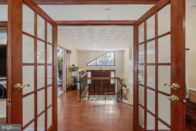 12 BAUGHMAN CT, Silver Spring, MD 20906