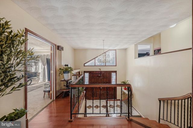 12 BAUGHMAN CT, Silver Spring, MD 20906