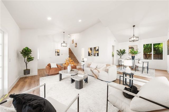 17 Blazing Star, Irvine, CA 92604