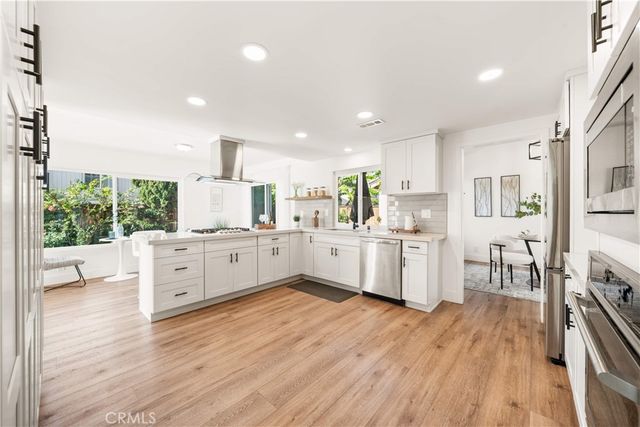 17 Blazing Star, Irvine, CA 92604