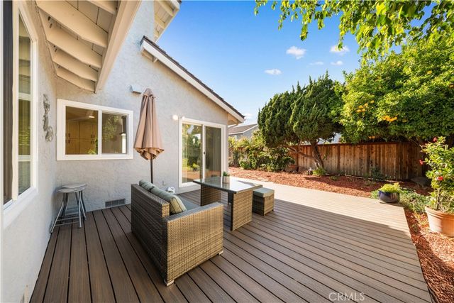 17 Blazing Star, Irvine, CA 92604