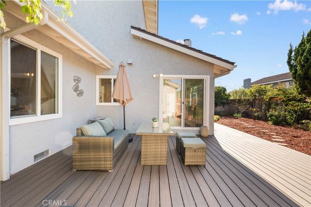 17 Blazing Star, Irvine, CA 92604