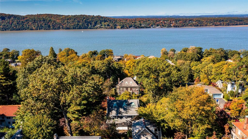 42 Southlawn Avenue, Dobbs Ferry, NY 10522 — photo 3