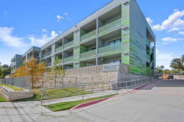 4004 Banister LN 202, Austin, TX 78704