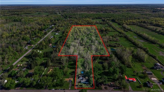 5565 Ridge Road, Newfane, NY 14094