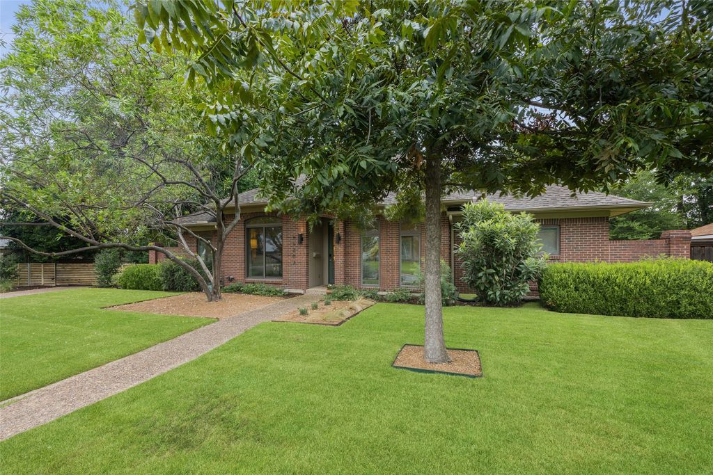 11203 Bushire Drive, Dallas, TX 75229