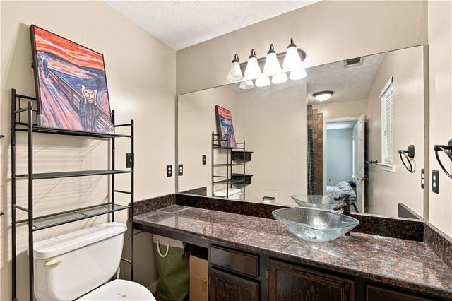 105 Gwenellen Drive, Locust Grove, GA 30248