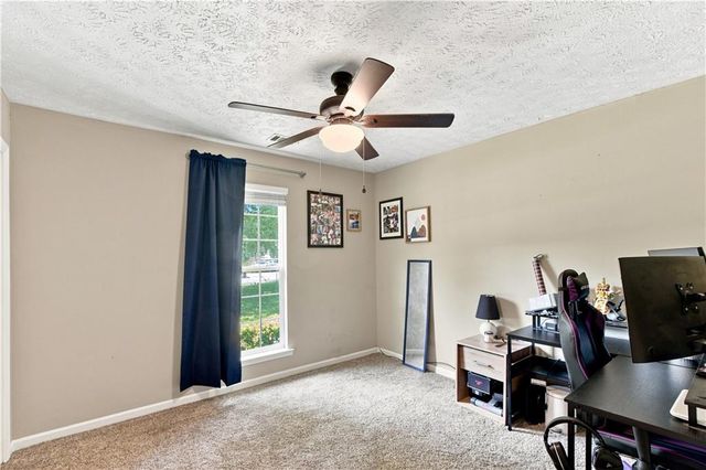 105 Gwenellen Drive, Locust Grove, GA 30248