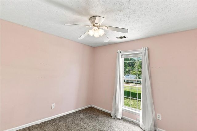105 Gwenellen Drive, Locust Grove, GA 30248