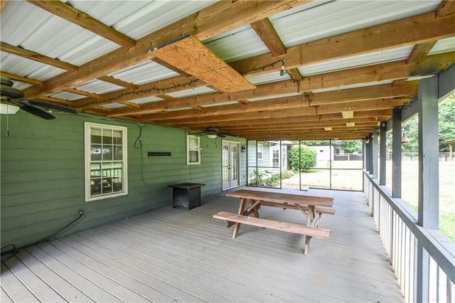 105 Gwenellen Drive, Locust Grove, GA 30248