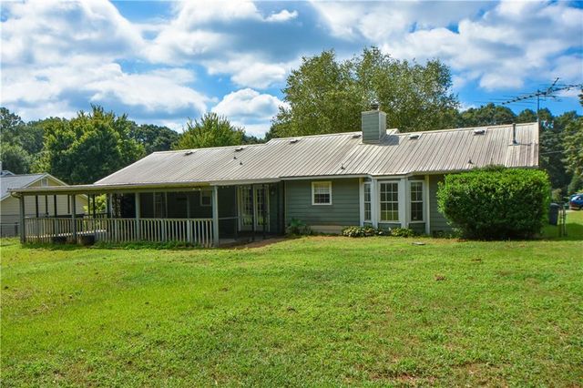 105 Gwenellen Drive, Locust Grove, GA 30248