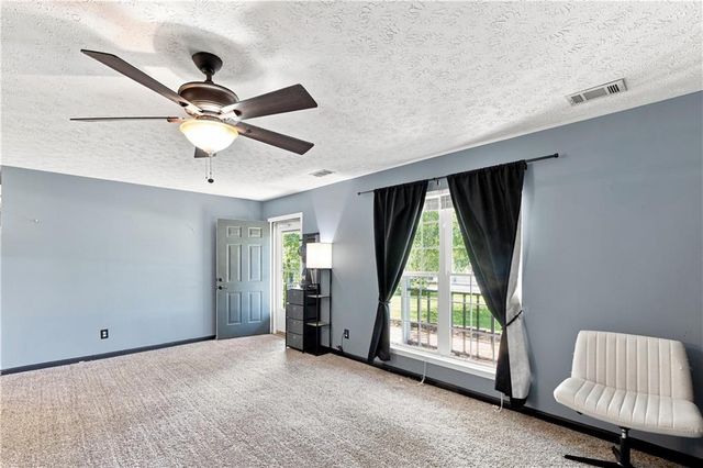 105 Gwenellen Drive, Locust Grove, GA 30248