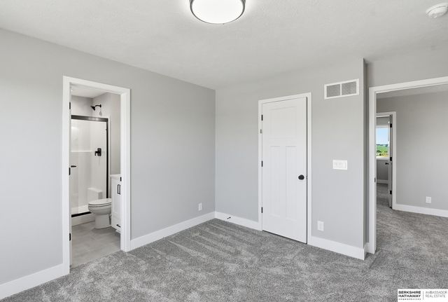 16624 Abigail Street, Bennington, NE 68007