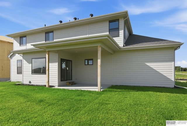 16624 Abigail Street, Bennington, NE 68007