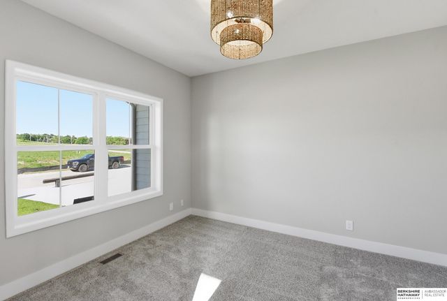 16624 Abigail Street, Bennington, NE 68007