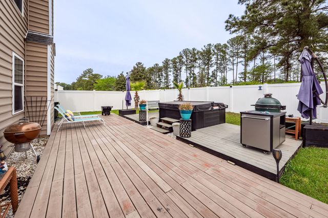 320 Bracken Fern Road, Moncks Corner, SC 29461