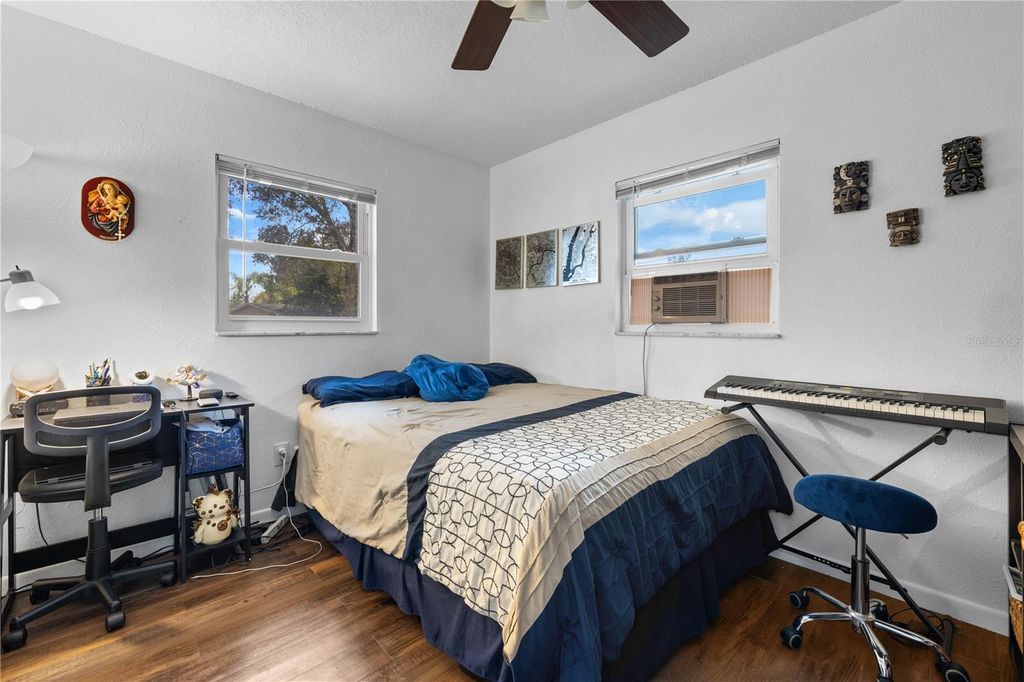 Image 16 of property listing at 587 WALDEN COURT, Winter Springs, FL 32708