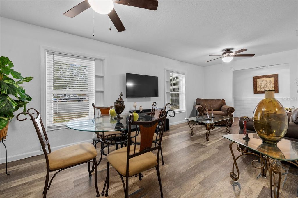 Image 10 of property listing at 587 WALDEN COURT, Winter Springs, FL 32708