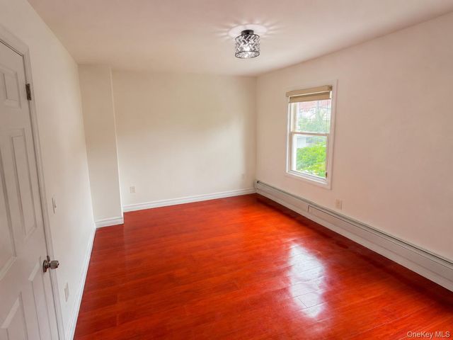 15038 Grand Central Parkway, Jamaica, NY 11432