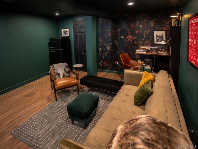 15038 Grand Central Parkway, Jamaica, NY 11432