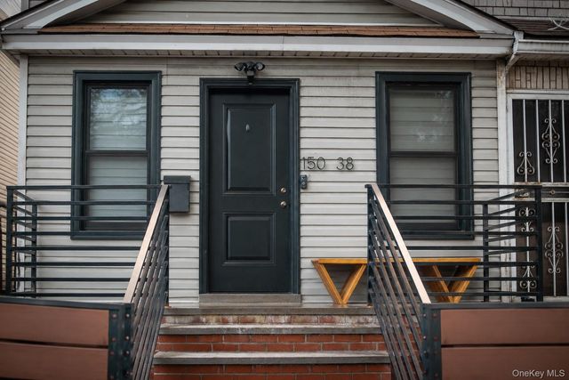 15038 Grand Central Parkway, Jamaica, NY 11432