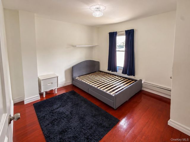 15038 Grand Central Parkway, Jamaica, NY 11432