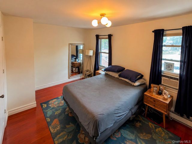 15038 Grand Central Parkway, Jamaica, NY 11432