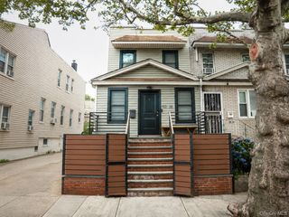 15038 Grand Central Parkway, Jamaica, NY 11432