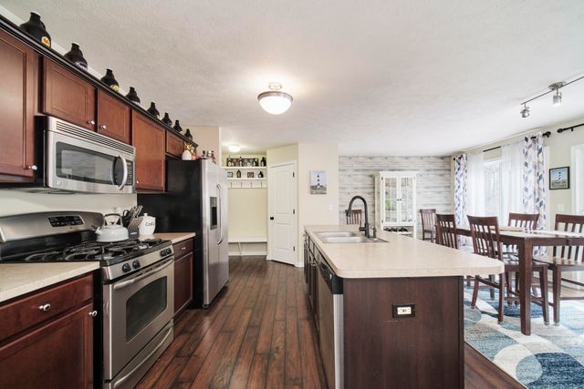13420 Patchin Drive, Nunica, MI 49448
