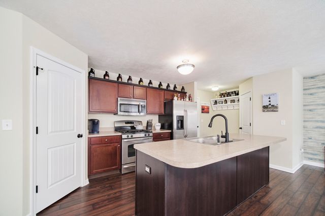 13420 Patchin Drive, Nunica, MI 49448