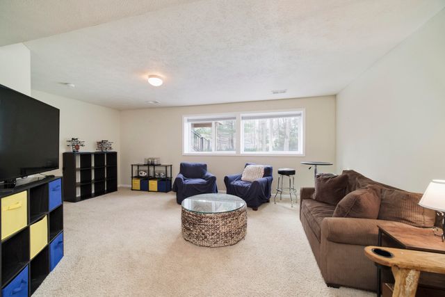 13420 Patchin Drive, Nunica, MI 49448