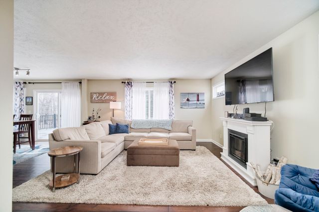 13420 Patchin Drive, Nunica, MI 49448