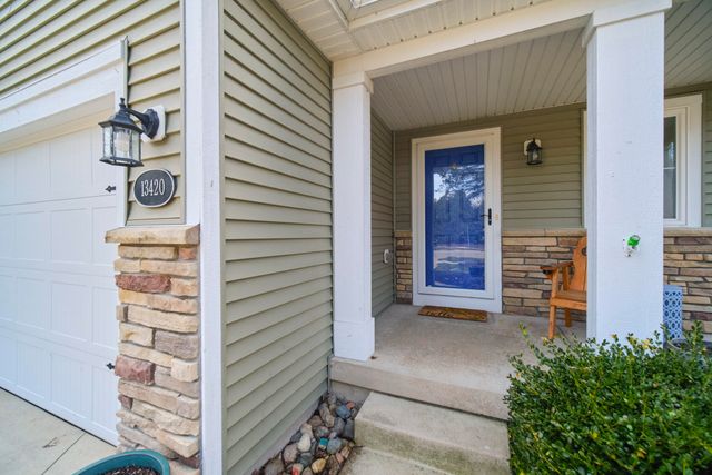 13420 Patchin Drive, Nunica, MI 49448