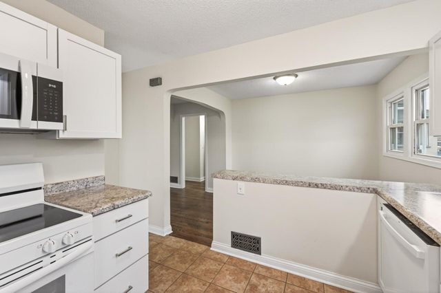 4810 Dupont Avenue N, Minneapolis, MN 55430