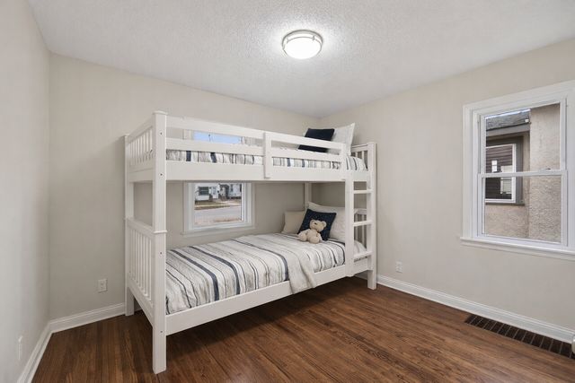 4810 Dupont Avenue N, Minneapolis, MN 55430