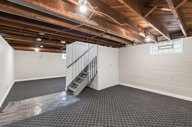 4810 Dupont Avenue N, Minneapolis, MN 55430