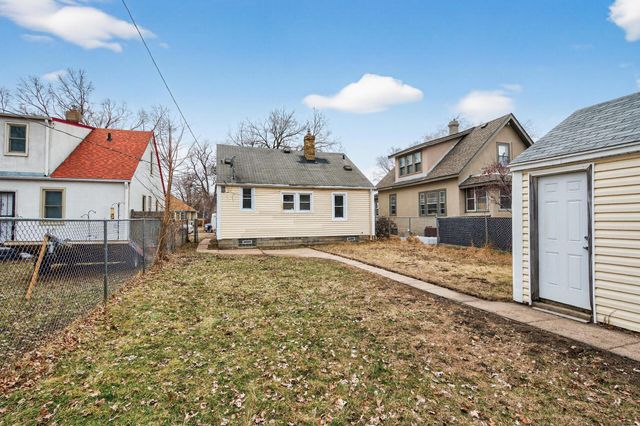 4810 Dupont Avenue N, Minneapolis, MN 55430