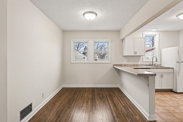 4810 Dupont Avenue N, Minneapolis, MN 55430