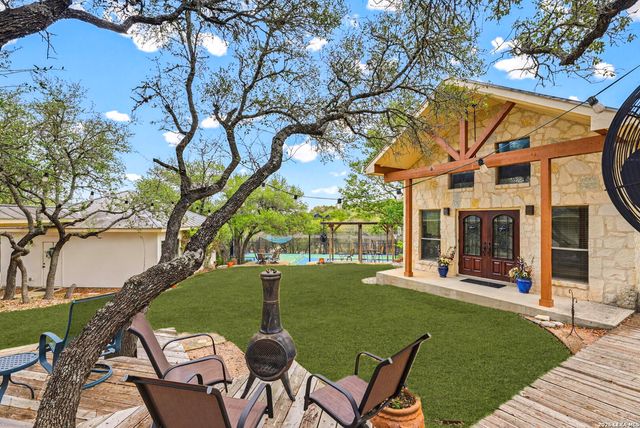 3605 Running Spgs, San Antonio, TX 78261