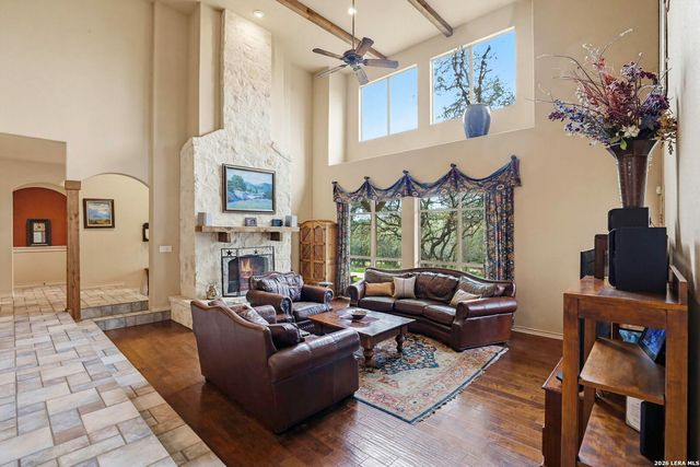 3605 Running Spgs, San Antonio, TX 78261