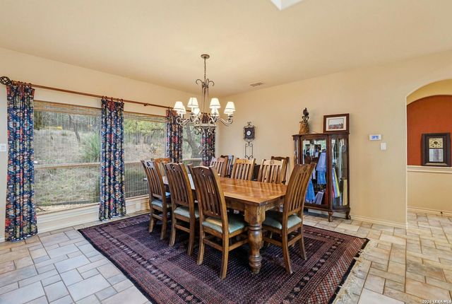 3605 Running Spgs, San Antonio, TX 78261