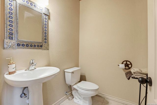 3605 Running Spgs, San Antonio, TX 78261