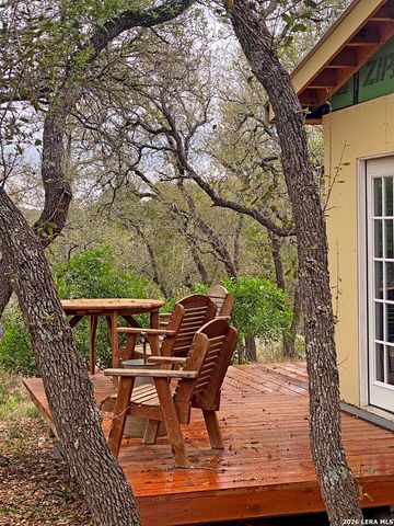 3605 Running Spgs, San Antonio, TX 78261