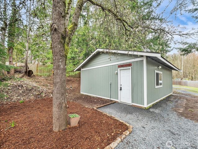 1819 Sunnyside Boulevard, Lake Stevens, WA 98258