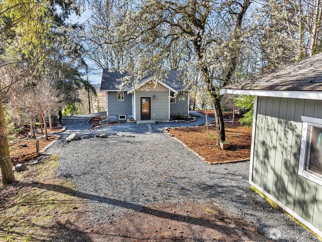 1819 Sunnyside Boulevard, Lake Stevens, WA 98258