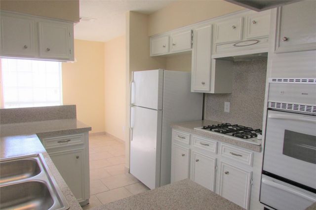1611 Chippawa Lane, Pasadena, TX 77504