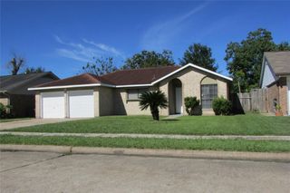 1611 Chippawa Lane, Pasadena, TX 77504