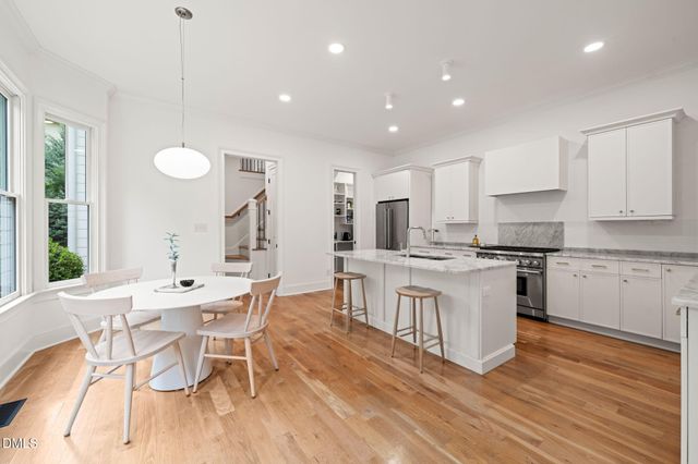 104 Piano Street, Chapel Hill, NC 27516